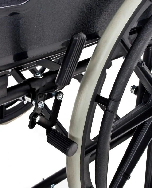 Silla de Ruedas Plegable de Acero Autopropulsable Care+ - Image 5